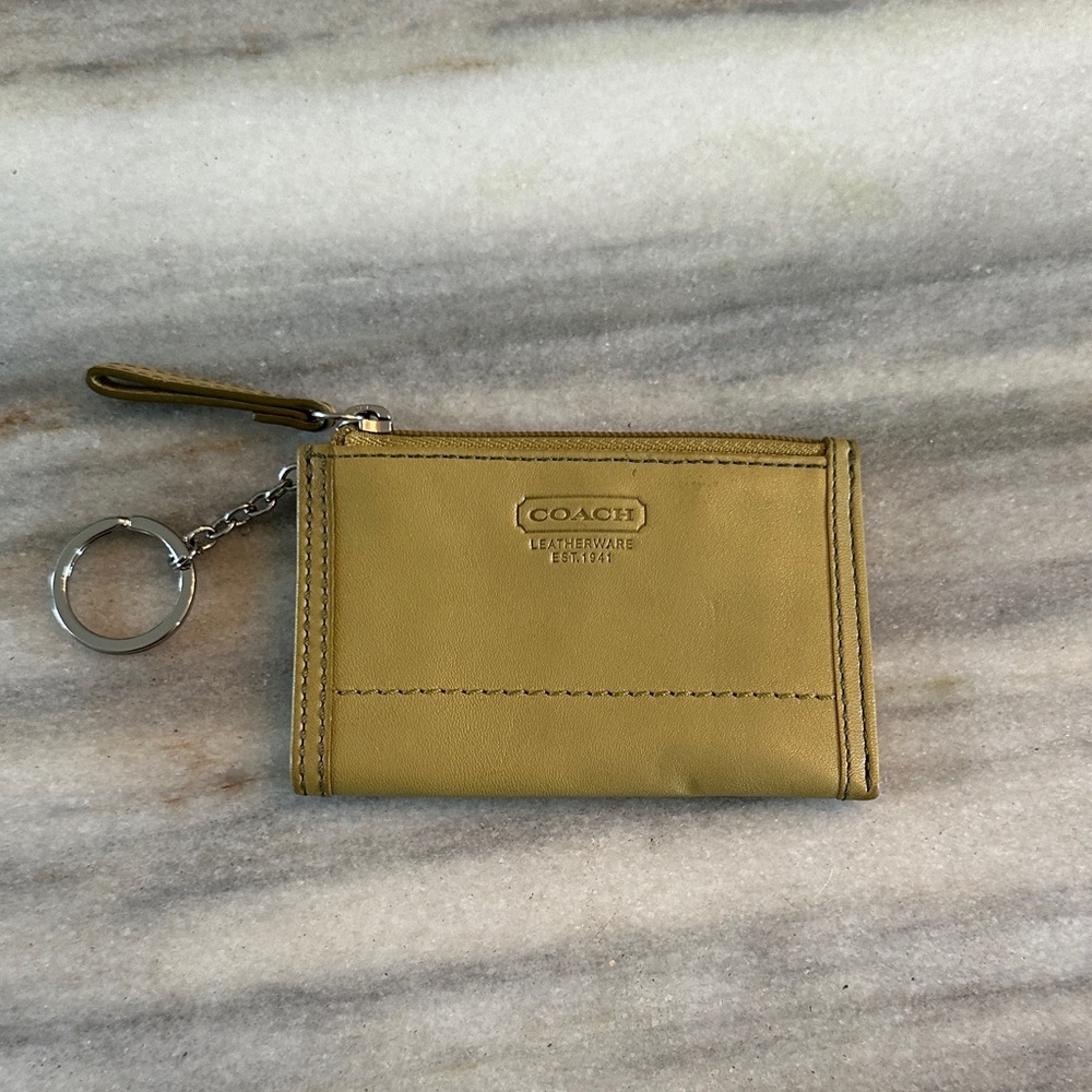 COACH MINI CARD WALLET-Sage green